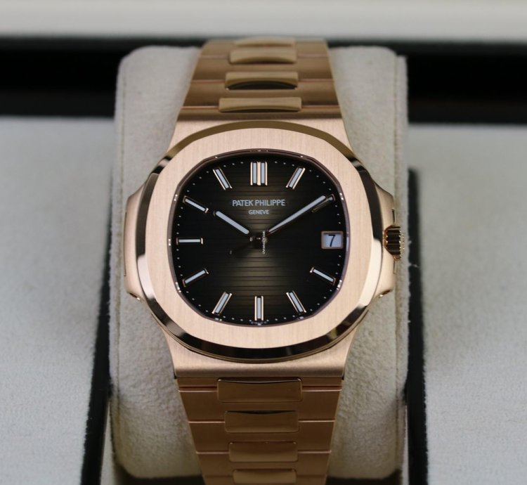 Patek Philippe Nautilus Ros - Like New - Fullset - 2018