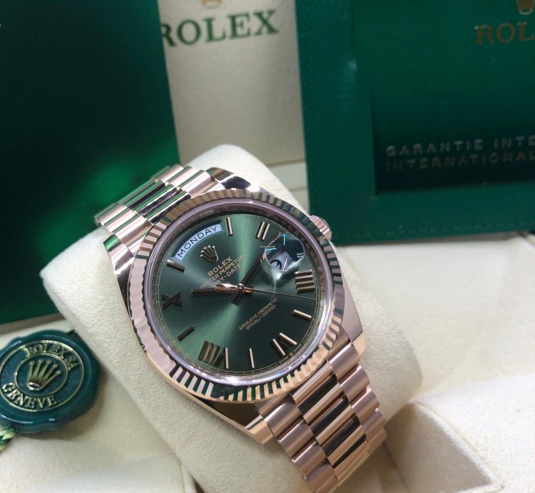 Rolex Day-date 40 Rose Gold Olive Roman Dial 2024