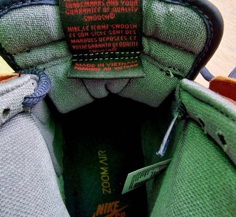 Gundam Unicorn Nike Sb Dunk High Pro Qs