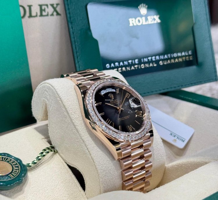 Rolex Day-date 40 Rose Gold Slate Ombre Diamond Bezel 2025