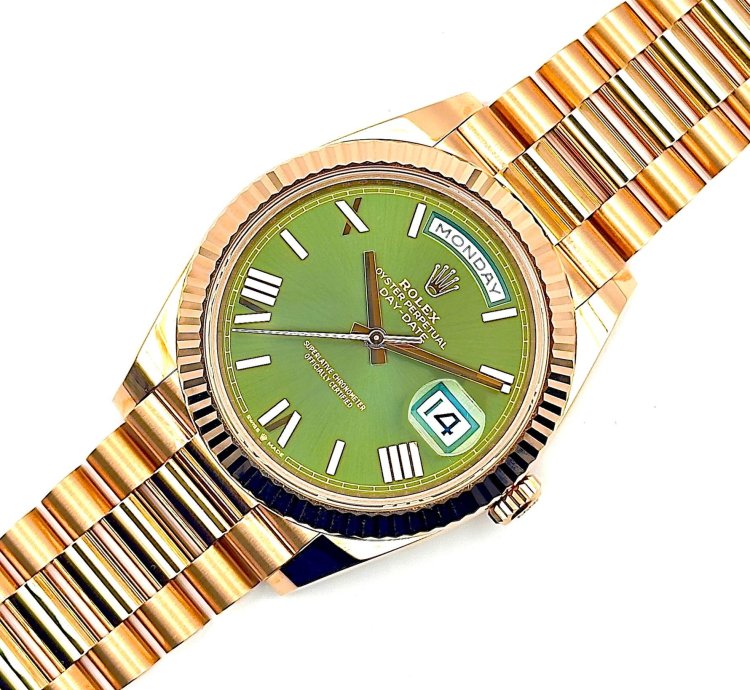 Rolex Day-date 40 Rose Olive Dial