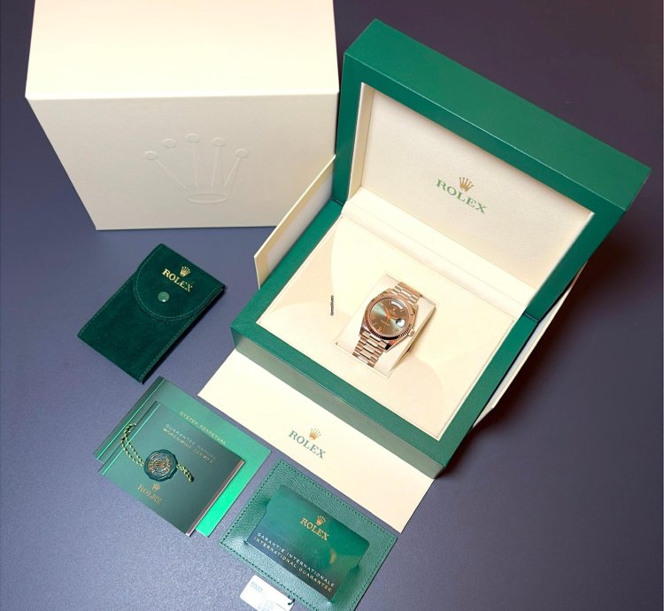Rolex Day-date 40 Rose Olive Dial