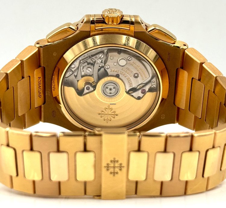Patek Philippe Nautilus Rose Gold Bracelet 5980 1r Box Papers 2013