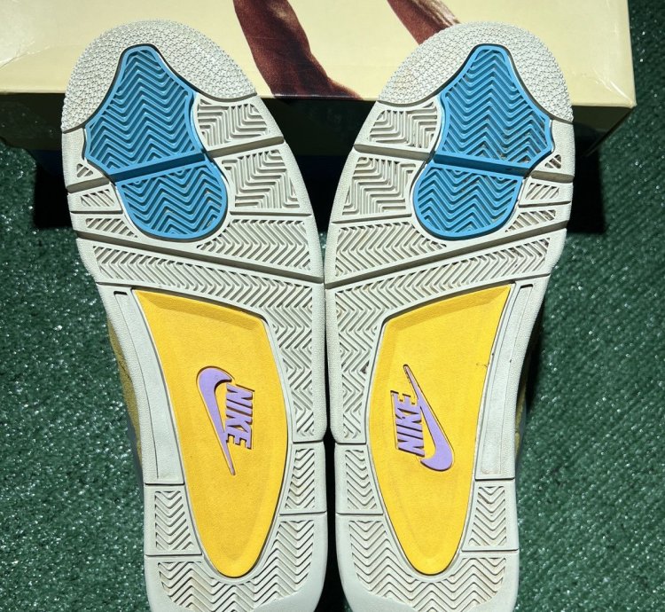Jordan 4 Desert Moss Size 12
