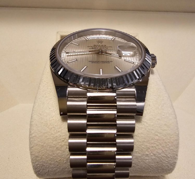 Rolex Day-date 40 Set Completo Con Astuccio In Pelle Hausmann Trident
