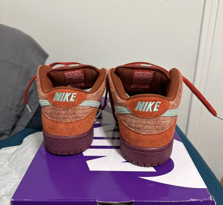 Mystic Red Nike Sb Dunk 9 5