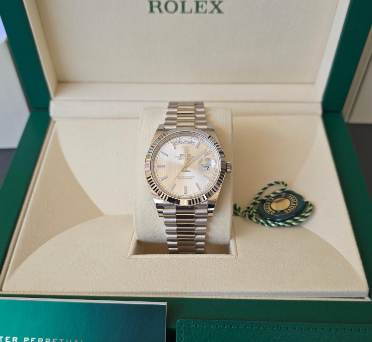 Rolex Day-date 40 Set Completo Con Astuccio In Pelle Hausmann Trident