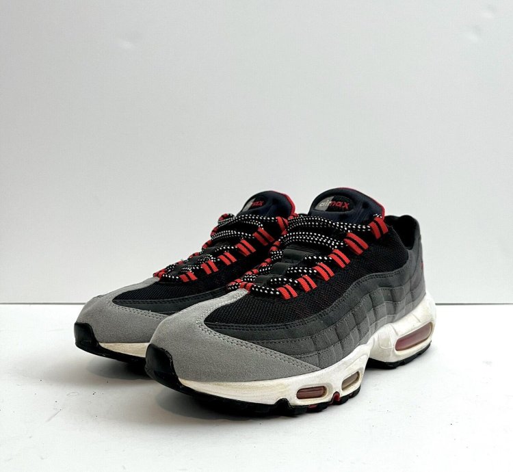 2014 Nike Air Max 95 Comet Red Wolf Gray Grey Black Running