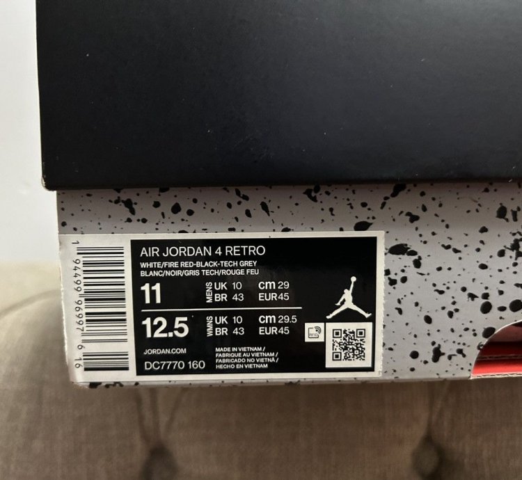 Jordan 4 Fire Red 2020