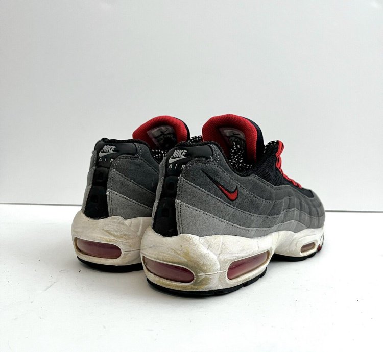 2014 Nike Air Max 95 Comet Red Wolf Gray Grey Black Running
