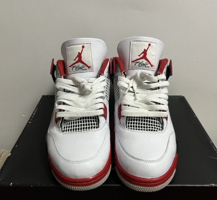 Jordan 4 Fire Red 2020
