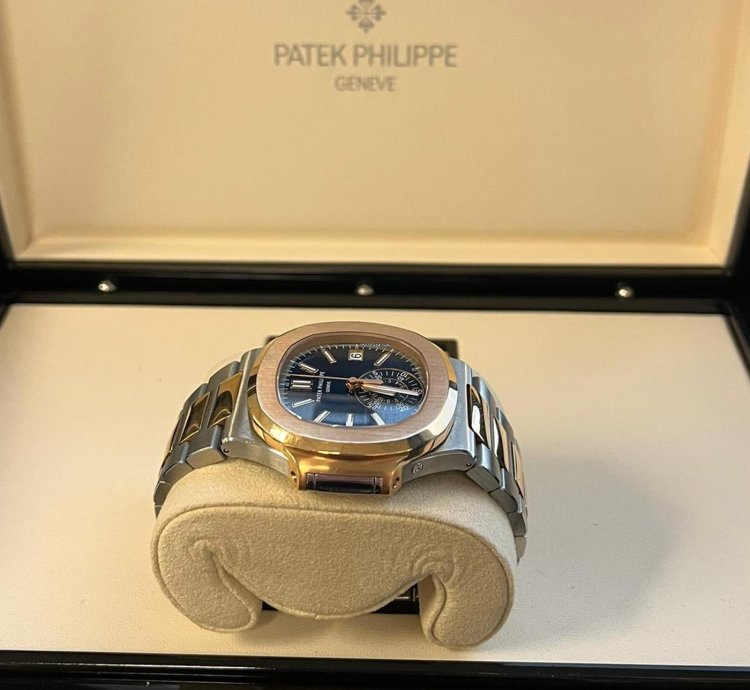 Patek Philippe Nautilus Rose Gold Stainless Steel Blue Dial Mens Watch 5980 1ar