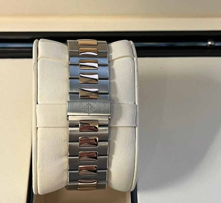 Patek Philippe Nautilus Rose Gold Stainless Steel Blue Dial Mens Watch 5980 1ar