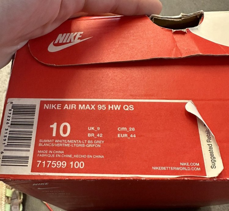 2014 Nike Air Max 95 Qs Halloween Mummy Zombie