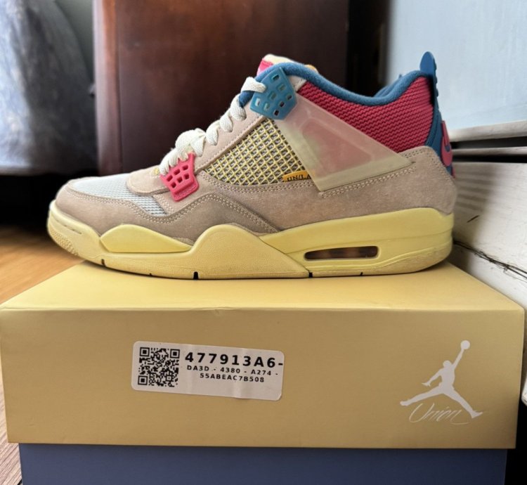 Jordan 4 Guava