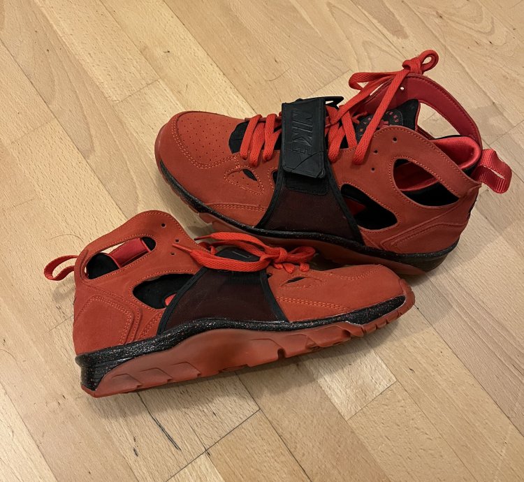 2014 Nike Air Trainer Huarache Love Hate