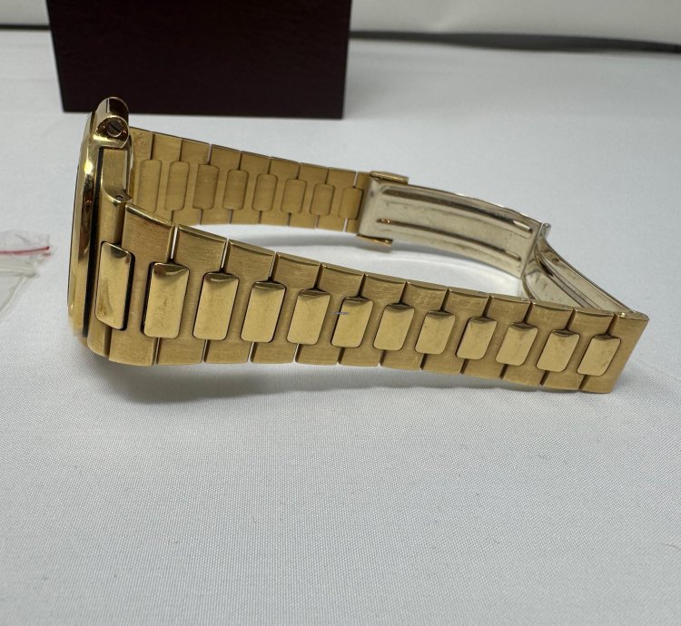 Patek Philippe Nautilus Sehr Charmantes Und Vollst Ndiges Vintage Nautilus Set