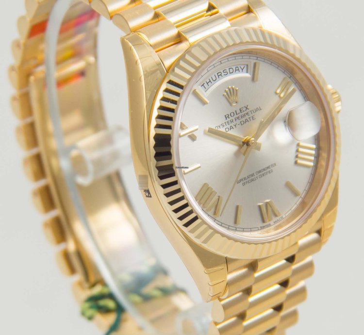 Rolex Day-date 40 Silver Roman Dial 18k Yellow Gold President