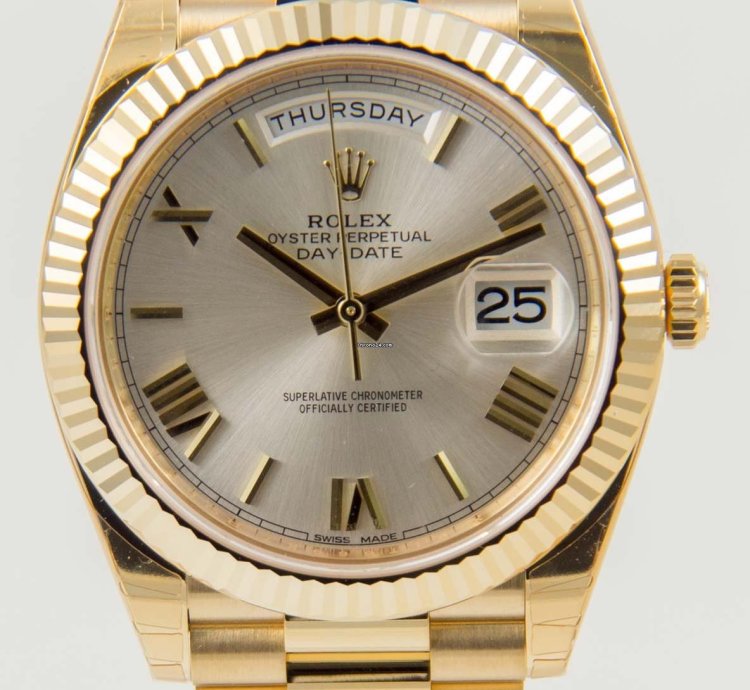 Rolex Day-date 40 Silver Roman Dial 18k Yellow Gold President