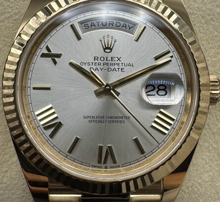 Rolex Day-date 40 Silver Roman Dial Unworn