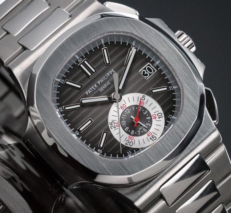 Patek Philippe Nautilus Serviced Complete Set Grey Dial Gradient 40 5mm Steel Bracelet Chronograph 5980