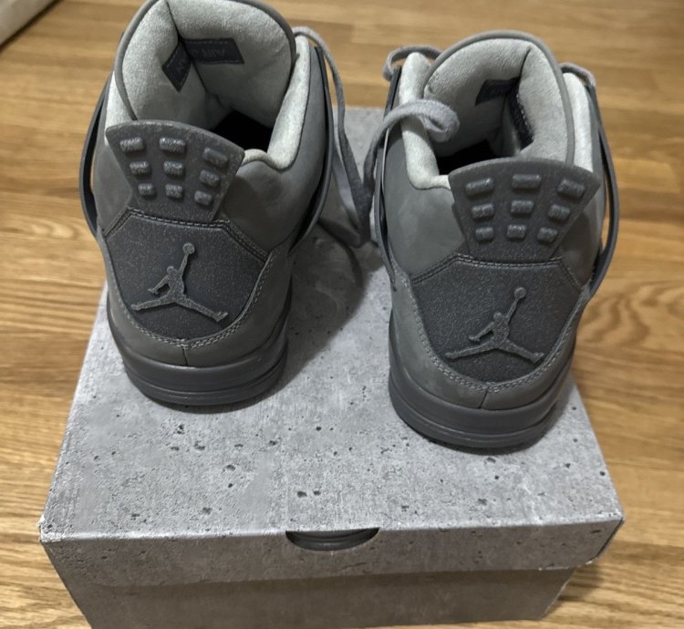 Jordan 4 Olympics Wet Cements Retro