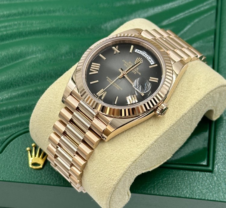 Rolex Day-date 40 Slate Ombre Black Roman