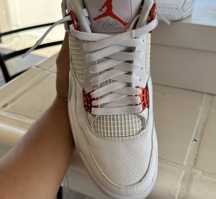 Jordan 4 Orange Metallic
