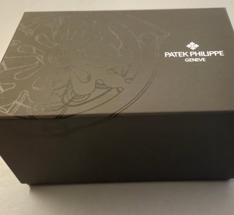 Patek Philippe Nautilus Set Complet Avec Certificat Origine