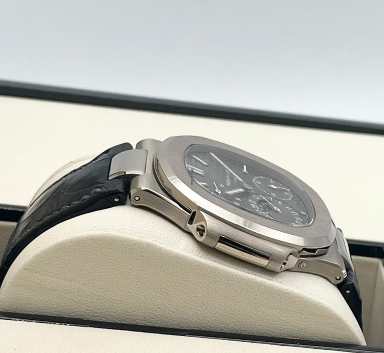 Patek Philippe Nautilus Slate 5712g-001 05 2016