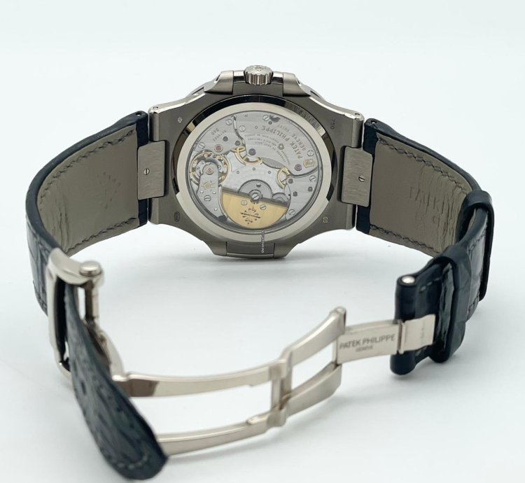 Patek Philippe Nautilus Slate 5712g-001 05 2016