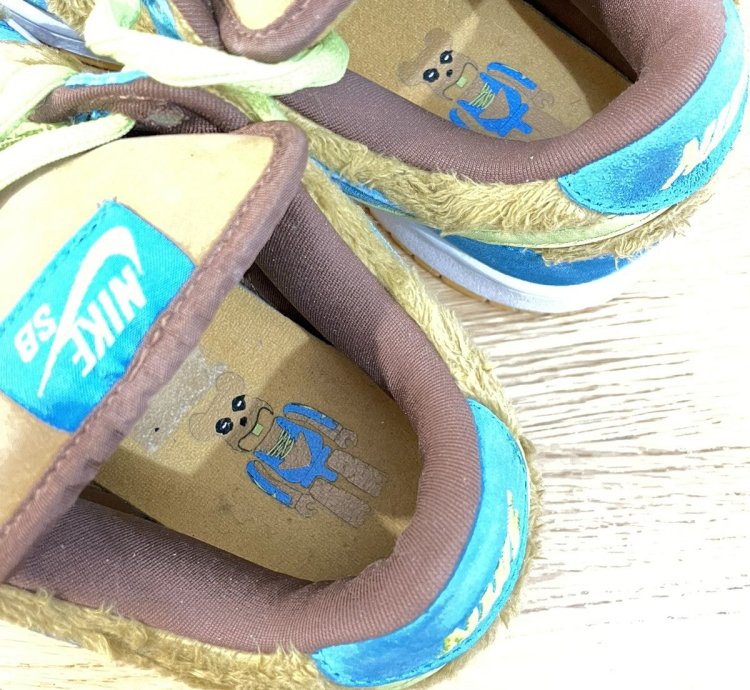 Nike Sb Dunk Baby Bear Us9 5 Eu43