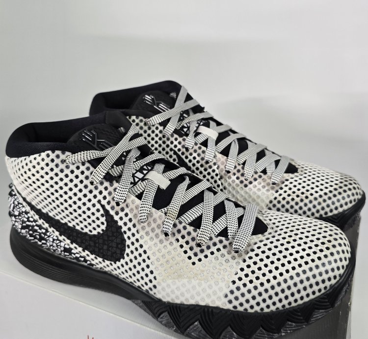 2015 Kyrie 1 Bhm