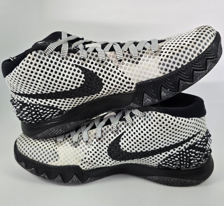 2015 Kyrie 1 Bhm