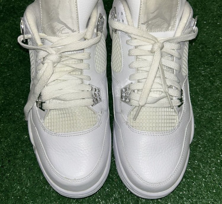 Jordan 4 Pure Money 2011