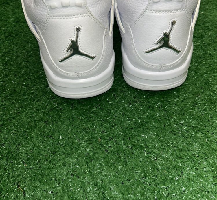 Jordan 4 Pure Money 2011