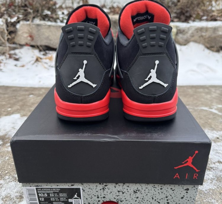 Jordan 4 Red Thunder