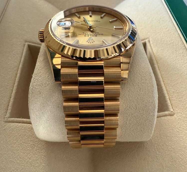 Rolex Day-date 40 Stick Dial Complete Set Card Booklet Tags Bezel And Boxes