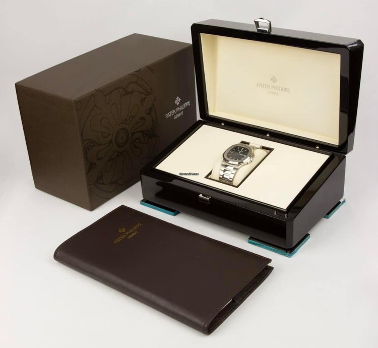 Patek Philippe Nautilus Stainless Steel 5711 1a-001