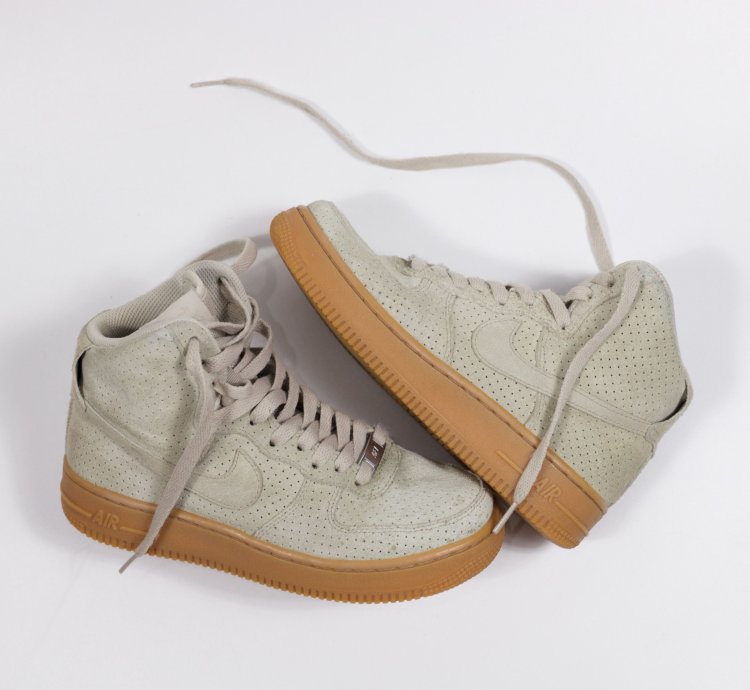 2015 Nike Air Force 1 High Suede String