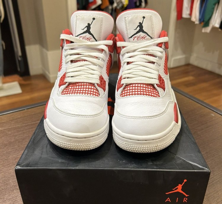 Jordan 4 Retro Alternate 89