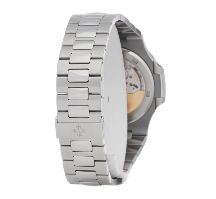 Patek Philippe Nautilus Stainless Steel 5711 1a-010 - Ats-w007777