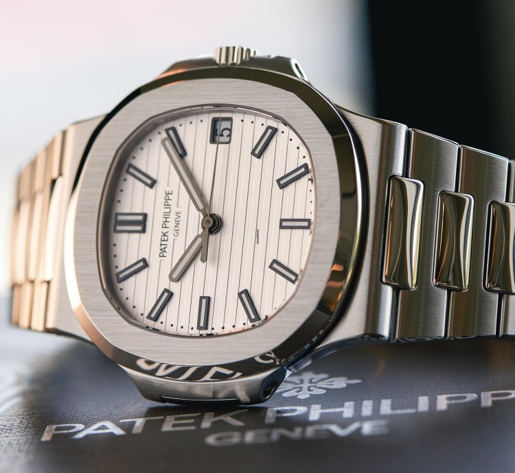 Patek Philippe Nautilus Stainless Steel 5711 1a-011 - Com003692