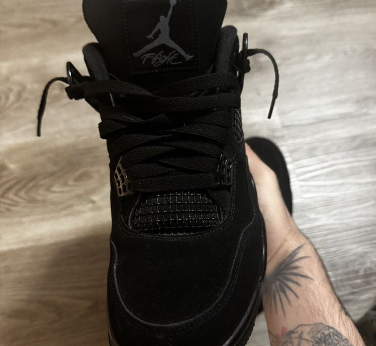 Jordan 4 Retro Black Cat 2020