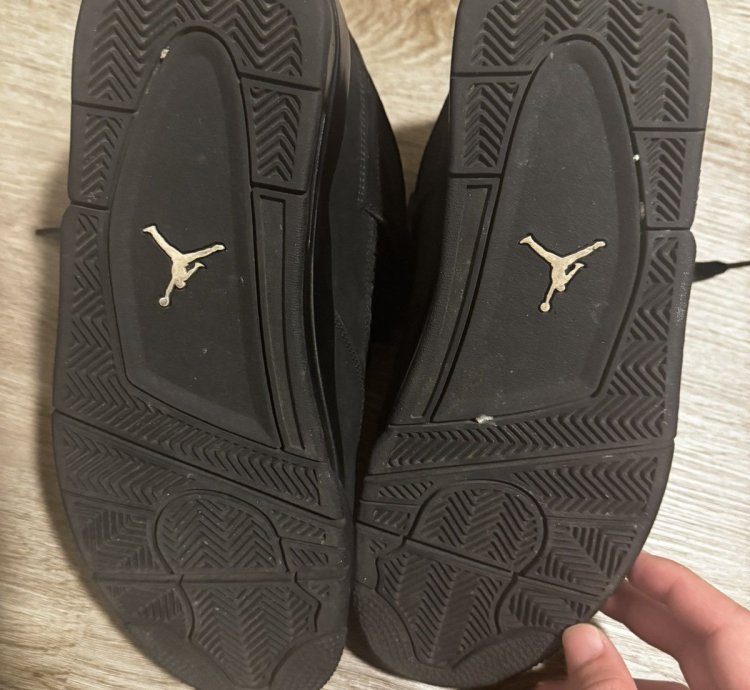 Jordan 4 Retro Black Cat 2020