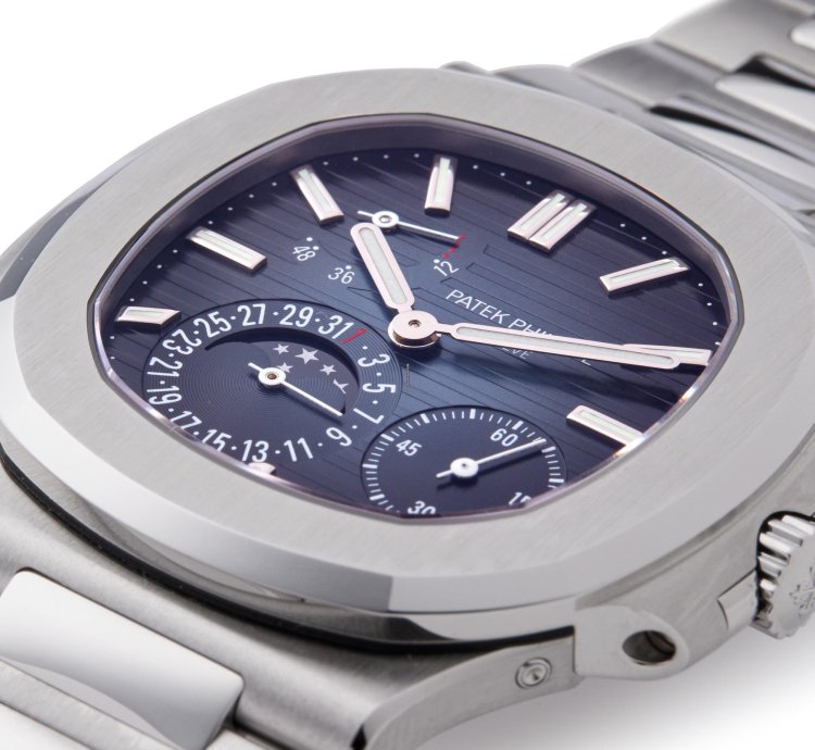 Patek Philippe Nautilus Stainless Steel 5712 1a-001 - Ats-w007757