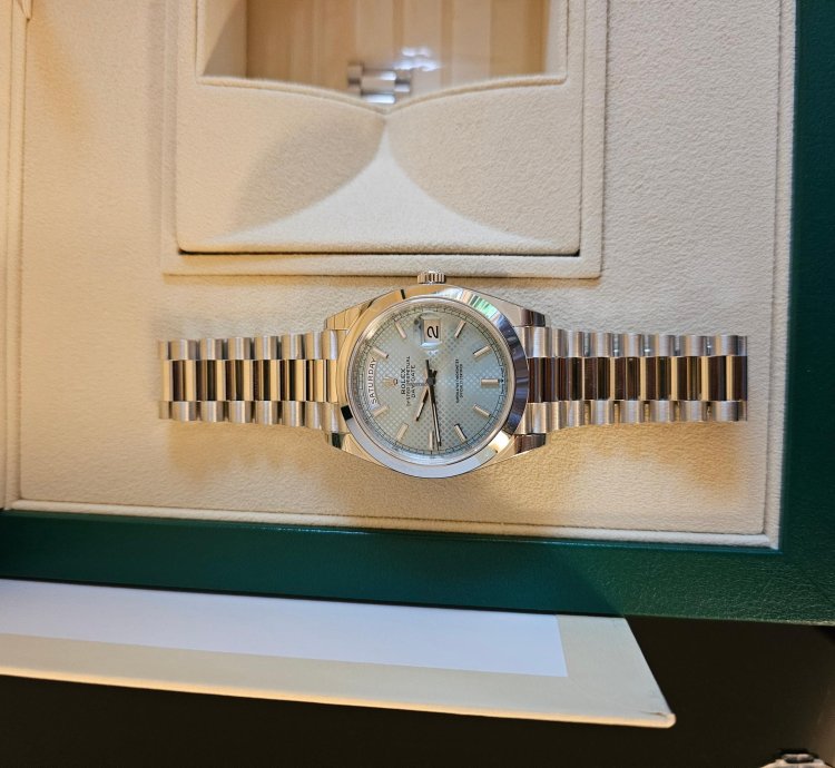 Rolex Day-date 40 Ungetragen Full Set