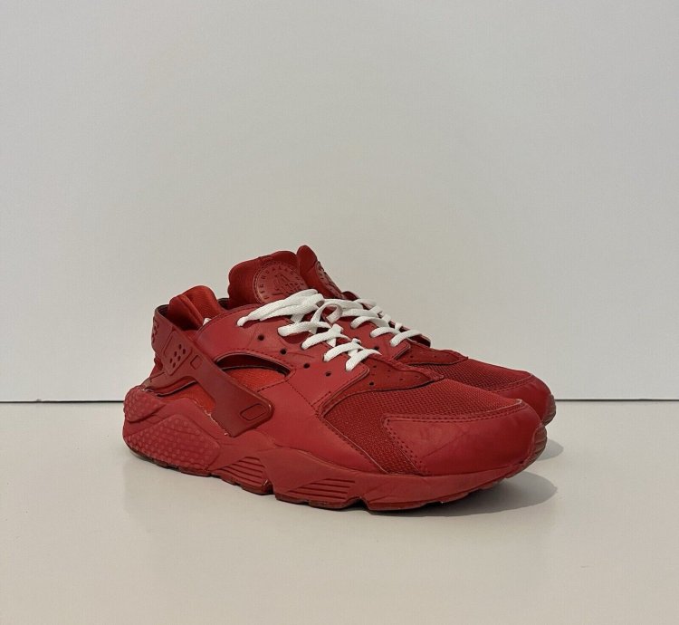 2015 Nike Air Huarache Triple Red 318429 660 Rare Vtg Sz 9 5
