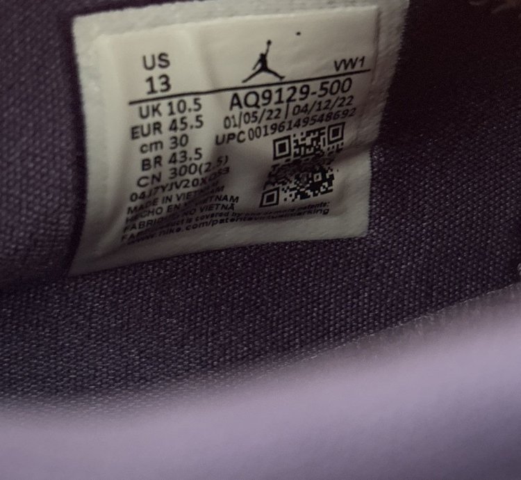 Jordan 4 Retro Canyon Purple