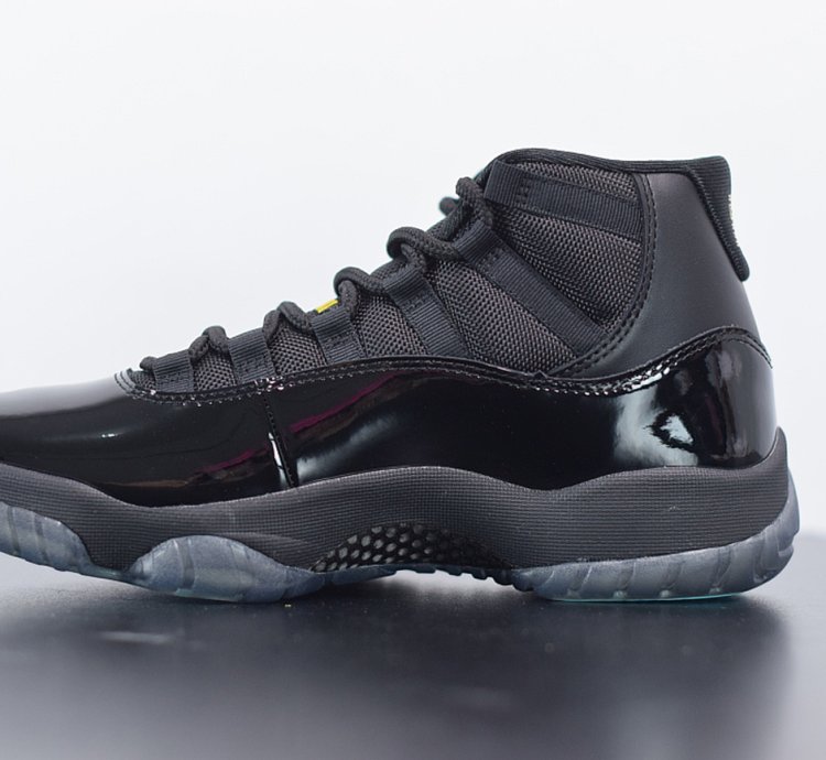 Nike Air Jordan 11 Retro Gamma Blue